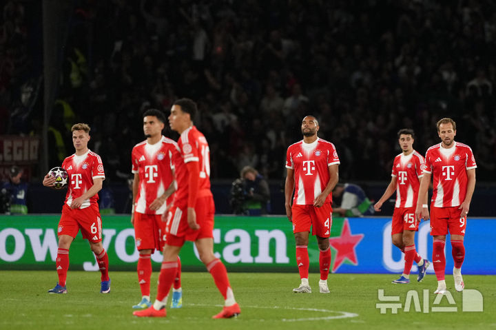 [파리=AP/뉴시스] 독일 프로축구 분데스리가 바이에른 뮌헨 선수단. 2026.04.28.