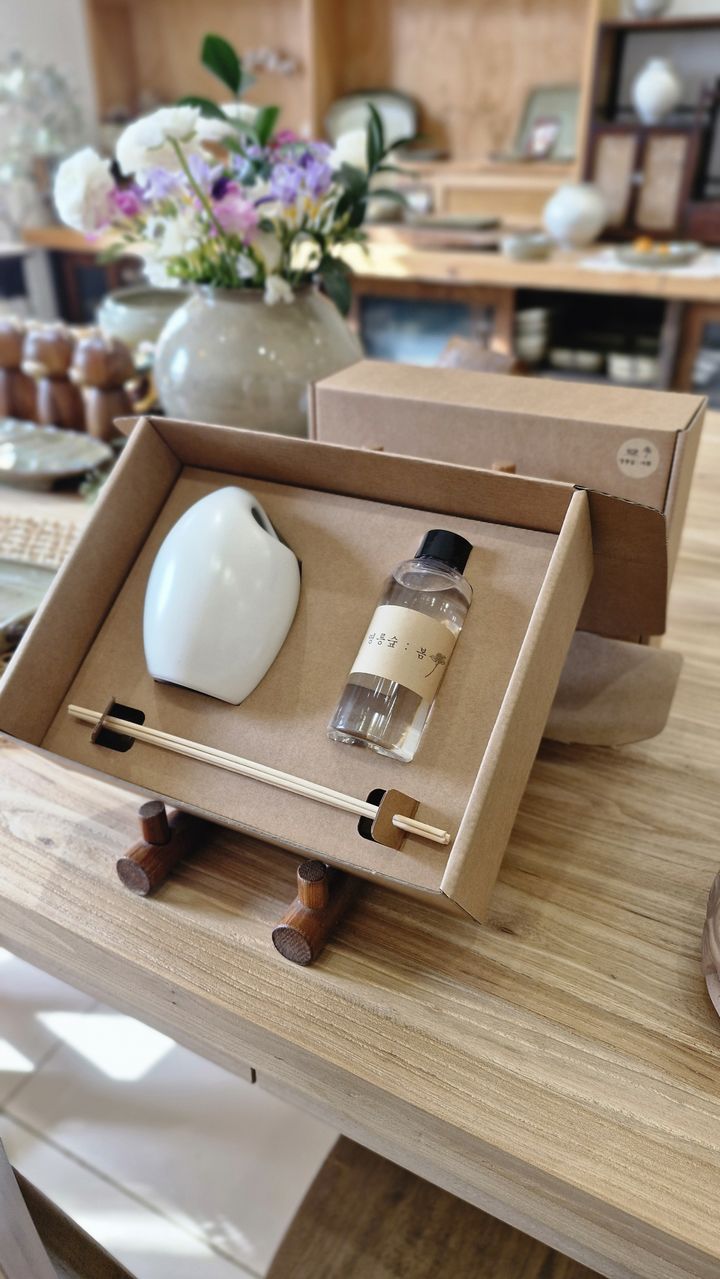 [여주=뉴시스] 여주 굿즈 기프트샵 판매 제품. (사진=여주시 제공) 2026.04.29. photo@newsis.com *재판매 및 DB 금지