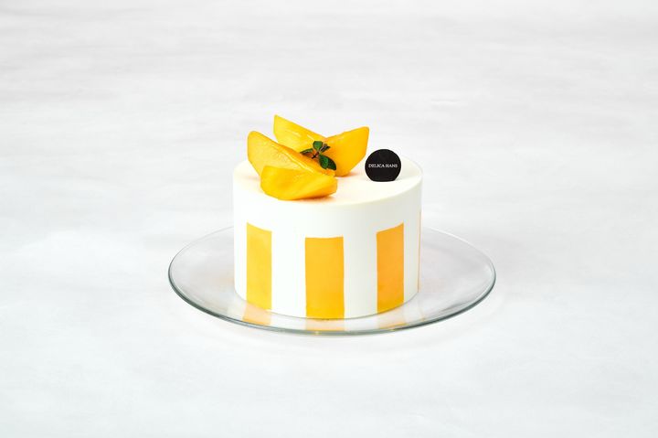 [서울=뉴시스] 프리미엄 망고 케이크(사진=롯데호텔앤리조트 제공) *재판매 및 DB 금지