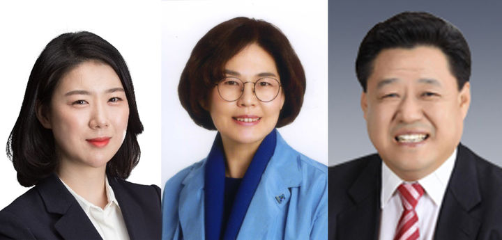 왼쪽부터 서난이, 박희자, 김종담 *재판매 및 DB 금지