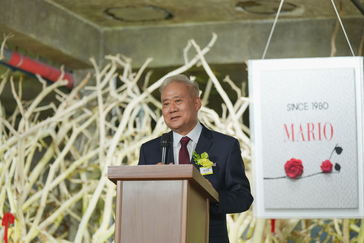 [서울=뉴시스] 마리오아울렛 홍성열 회장이 29일 미디어데이에서 인사말을 하고 있다.(사진=마리오아울렛 제공) *재판매 및 DB 금지 *재판매 및 DB 금지