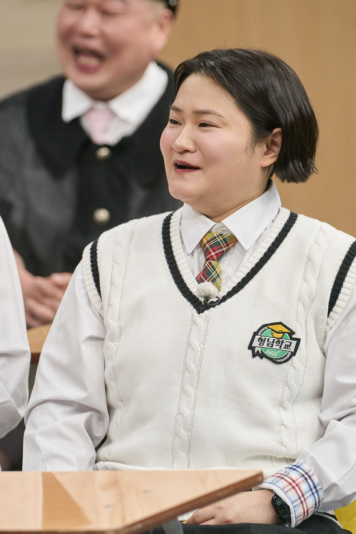 김신영, '아는 형님' 첫 여성 고정 멤버 확정