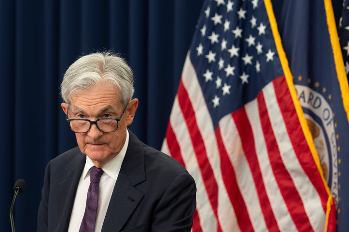 [워싱턴=AP/뉴시스]제롬 파월 미국 연방준비제도(Fed·연준) 의장이 29일(현지 시간) 미 워싱턴DC 연준에서 열린 연방공개시장위원회(FOMC) 정례회의 결과 기자회견에서 발언하고 있다. 2026.04.30.