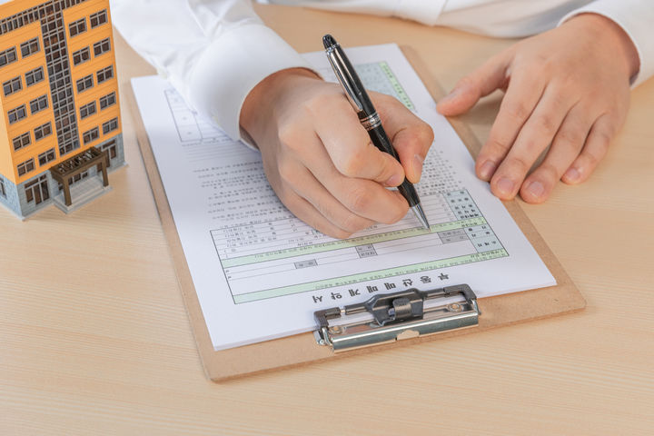 [서울=뉴시스] 중국의 한 여성이 자신도 모르는 사이 명의가 도용돼 5개 회사의 대표로 등록된 사실이 알려졌다. (사진=유토이미지) *재판매 및 DB 금지