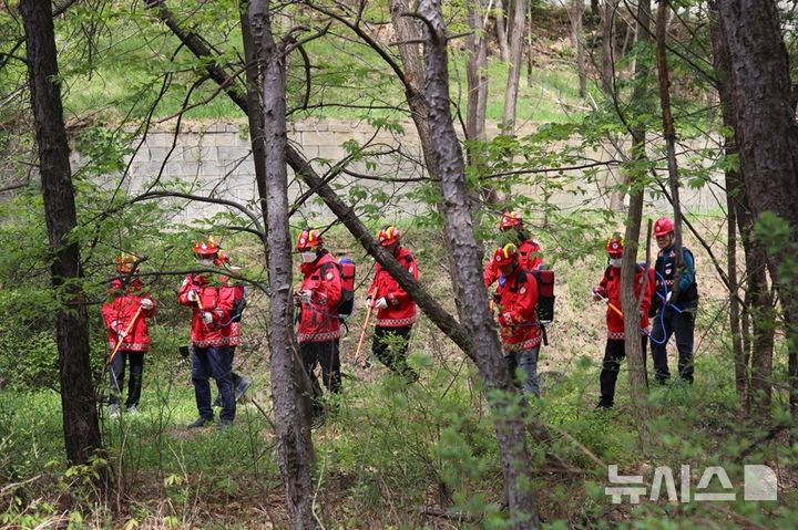 [인천소식]웃음더하기 연예인 봉사단, 인천의료원에 물품 기부 등