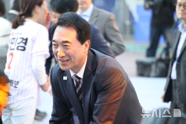 [홍성=뉴시스] 박수현 더불어민주당 충남도지사 후보. 