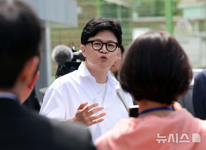 한동훈의 폭탄 발언! 이재명 대통령이 공소 취소하면 바로 탄핵?