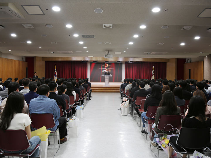[서울=뉴시스] 일동제약그룹은 6일 서울 서초구 일동제약 본사에서 창립 85주년 기념식을 개최했다. (사진=일동제약그룹 제공) 2026.05.06. photo@newsis.com *재판매 및 DB 금지