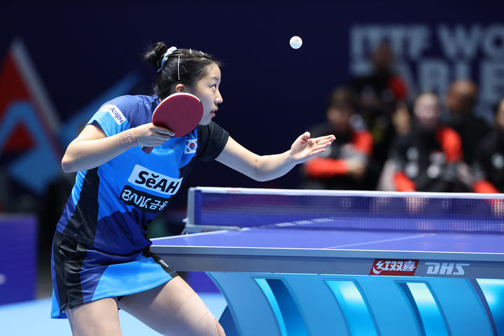 [서울=뉴시스] 싱가포르와의 2026 국제탁구연맹(ITTF) 세계탁구선수권대회 단체전 여자부 16강에 출전한 신유빈. (사진=대한탁구협회 제공) 2026.05.07. *재판매 및 DB 금지