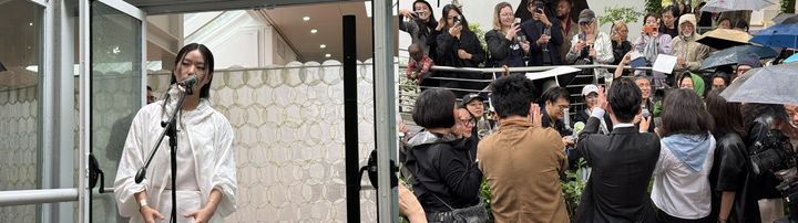 [베니스=뉴시스] 사진=박현주 미술전문기자 = 가수 겸 작가 이랑이 6일(현지시간) 이탈리아 베네치아 자르디니 한국관에서 열린 제61회 베니스비엔날레 한국관 전시 ‘해방공간: 요새와 둥지’ 개막 퍼포먼스에서 노래를 부르고 있다. 이날 퍼포먼스는 일본관과 한국관이 함께 진행됐으며, 관람객들이 빗속에 모여 공연을 지켜보고 있다. 2026.05.06. hyun@newsis.com *재판매 및 DB 금지