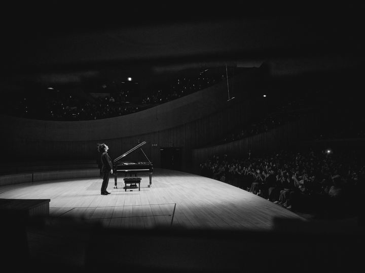 [서울=뉴시스] 지난 6일 서울 송파구 롯데콘서트홀에서 피아니스트 임윤찬의 리사이틀이 열렸다. (사진=목프로덕션 제공) 2026.05.07. photo@newsis.com *재판매 및 DB 금지