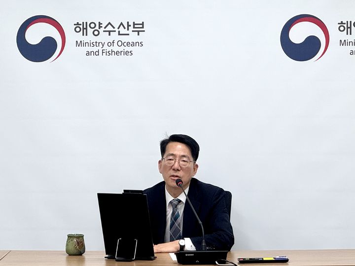 [서울=뉴시스] 황종우 해양수산부 장관은 7일 부산에서 '제1차 해양수산분야 정상화 프로젝트 TF회의'를 열었다. (사진=해수부 제공) 2026.05.07. photo@newsis.com *재판매 및 DB 금지