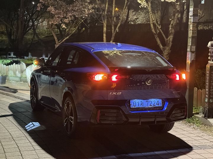 [서울=뉴시스] 김민성 기자 = 'BMW iX2 eDrive20 M Sport' 외관. kms@newsis.com. *재판매 및 DB 금지