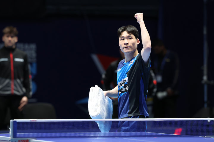 [서울=뉴시스] 오스트리아와의 2026 국제탁구연맹(ITTF) 세계탁구선수권대회 단체전 남자부 16강전에 출전한 장우진. (사진=대한탁구협회 제공) 2026.05.07. *재판매 및 DB 금지