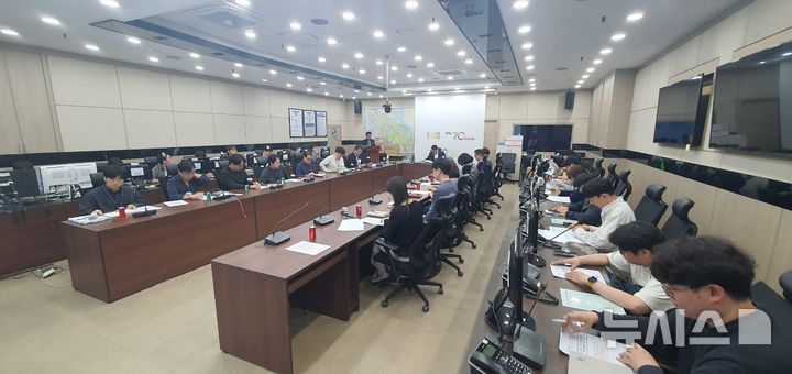 김포시, 하천 불법행위 "무관용"…강제철거·변상금·고발