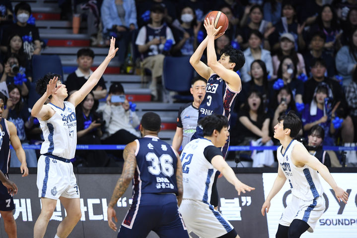 [서울=뉴시스] 프로농구 부산 KCC의 허웅. (사진=KBL 제공) 2026.05.09. photo@newsis.com *재판매 및 DB 금지