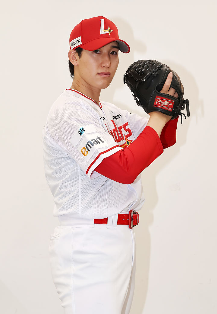 SSG 랜더스 긴지로 데뷔전 3이닝 6실점, 무엇이 문제였나: KBO 적응기 분석