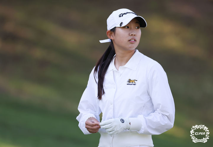 [서울=뉴시스]여중생 아마추어 김서아. (사진=KLPGA 투어 제공)