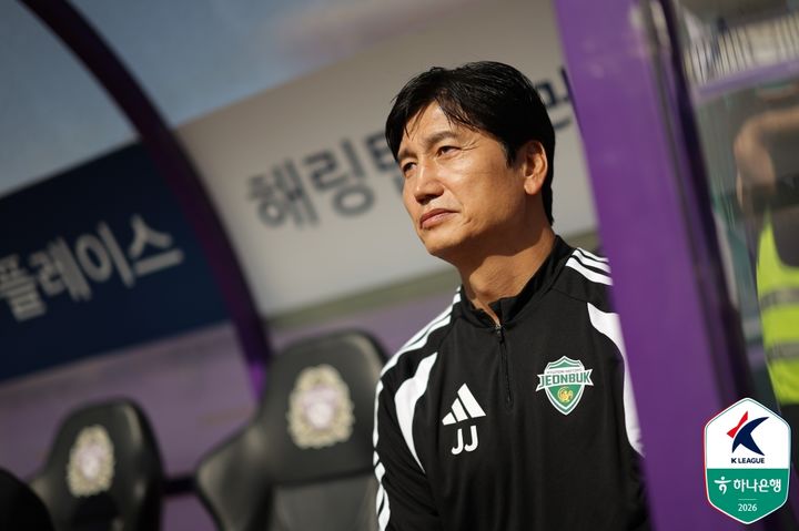 [서울=뉴시스]K리그1 전북 정정용 감독. (사진=한국프로축구연맹 제공)