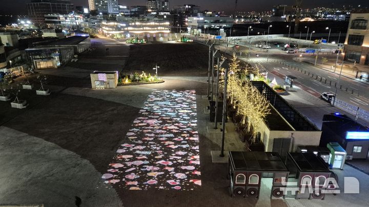 [시흥=뉴시스] 거북섬동 문화공원 미디어아트 운영 현장. (사진=시흥시 제공) 2026.05.12. photo@newsis.com