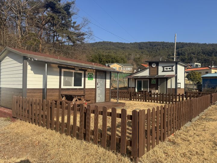 [고성=뉴시스] 경남 고성군 고성읍 덕선리의 한 귀농인의 집. (사진=고성군 제공) 2026.05.12. photo@newsis.com *재판매 및 DB 금지