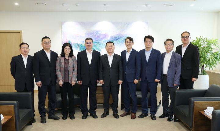 [대전=뉴시스]수자원공사(K-water)는 13일 중국 수리부 산하 장강수리위원회(Changjiang Water Resources Commission)와 '제16회 한·중 정기 기술교류회'를 가졌다. 2026. 05. 13 photo@newsis.com *재판매 및 DB 금지