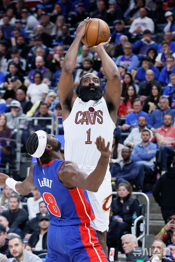 [디트로이트=AP/뉴시스] 미국프로농구(NBA) 클리블랜드 캐벌리어스의 제임스 하든. 2026.05.13.