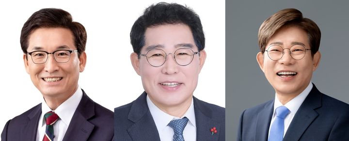 윤건영, 김진균, 김성근 예비후보(후보등록 순) *재판매 및 DB 금지