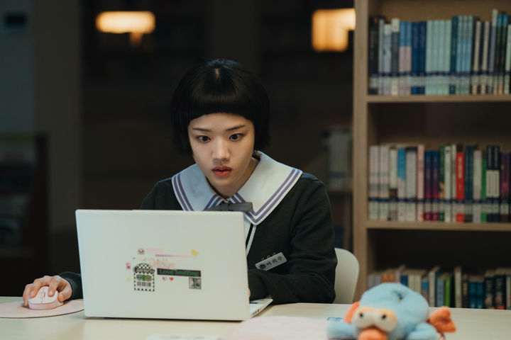 [인터뷰]김향기 "첫 코미디 연기, 더 웃기고 싶은 욕심 생겼죠"