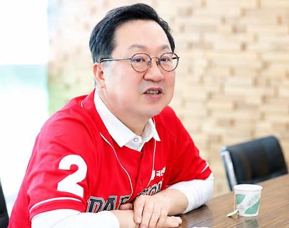 [대전=뉴시스] 조명휘 기자 = 이장우 국민의힘 6·3지방선거 대전시장 후보가 뉴시스와 인터뷰를 하고 있다. 2026.05.15. joemedia@newsis.com *재판매 및 DB 금지
