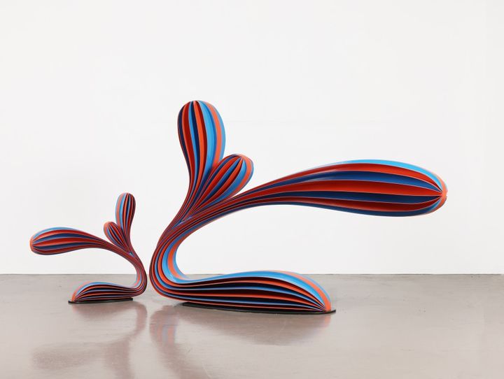 김태수 Meadow Shouting 2025 Painted Stainless Steel 1787x470x1150(h)mm, 700x220x610(h)mm *재판매 및 DB 금지