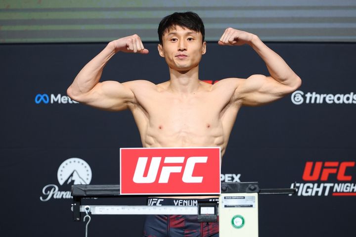 최두호 계체 관련 이미지