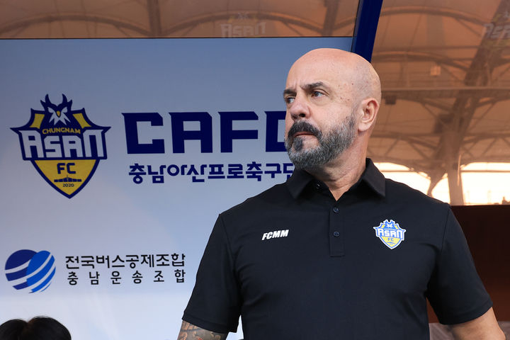 [아산=뉴시스] 충남아산FC 안드레 감독. (사진=충남아산FC 제공) 2026.05.17 photo@newsis.com *재판매 및 DB 금지