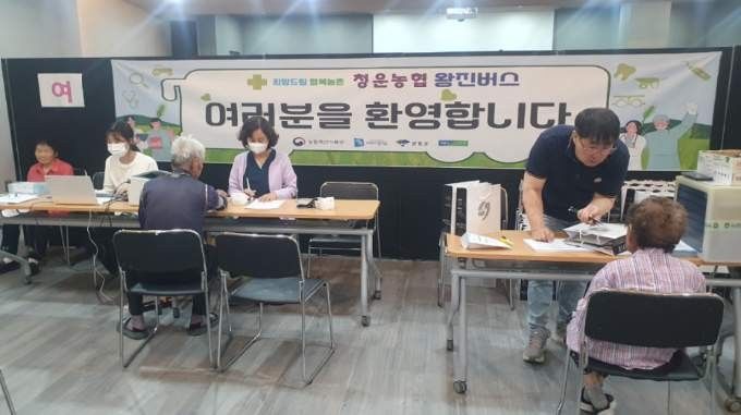 [양평=뉴시스] 농촌 왕진버스 사업. (사진=양평군 제공) 2026.05.18. photo@newsis.com&nbsp; *재판매 및 DB 금지