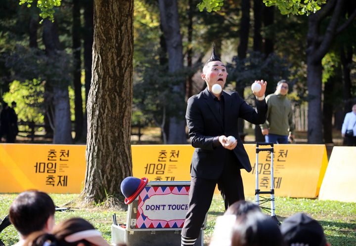 [서울=뉴시스] 2025 춘천마임축제 ON 남이섬. (사진= 춘천마임축제 홈페이지 캡처) *재판매 및 DB 금지