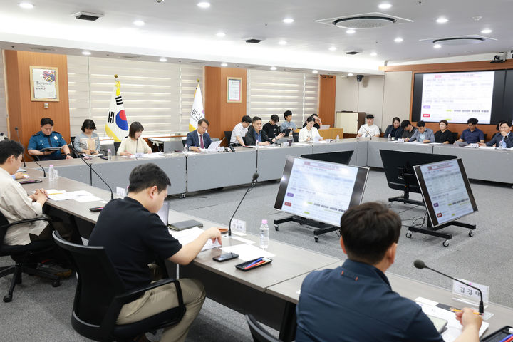 [부산=뉴시스] 부산시는 내달 12~13일 '방탄소년단(BTS) 월드투어 아리랑 IN 부산' 공연을 앞두고 19일 방문객 수용과 안전 대책 점검에 나섰다. (사진=부산시 제공) 2026.05.19. photo@newsis.com *재판매 및 DB 금지