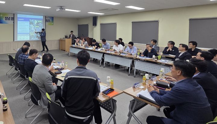 [창녕=뉴시스] 영남일반산업단지 입주기업 간담회가 진행되고 있다. (사진=창녕군 제공) 2026.05.19. photo@newsis.com *재판매 및 DB 금지
