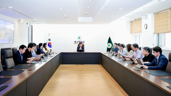  *재판매 및 DB 금지