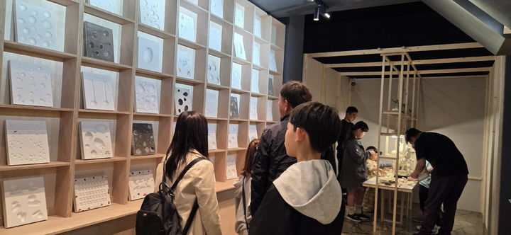 [진주=뉴시스]진주익룡발자국전시관, 기획전 '교육·체험' 운영.(사진=진주시 제공).2026.05.20.jkgyu@newsis.com *재판매 및 DB 금지