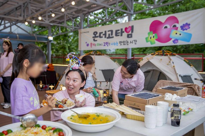 ‘온더고타임’ 행사가 진행된 서울 종로구 선덕원 야외 테라스 (사진=아워홈 제공) *재판매 및 DB 금지