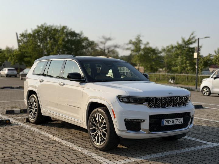 [서울=뉴시스] 김민성 기자 = 지프(Jeep) 그랜드 체로키 L 외관. kms@newsis.com. *재판매 및 DB 금지