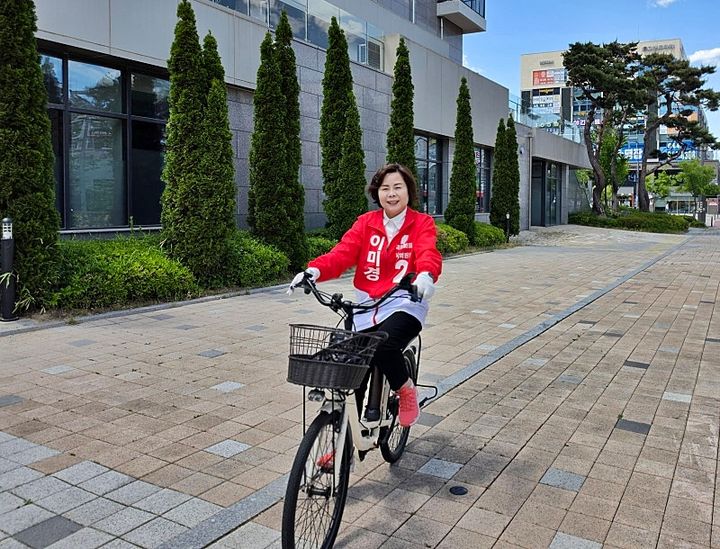 [세종=뉴시스] 세종시의회 제15선거구 반곡동 후보로 나선 국민의힘 이미경 후보.(사진=이미경 후보). 2026.05.23. photo@newsis.com. *재판매 및 DB 금지