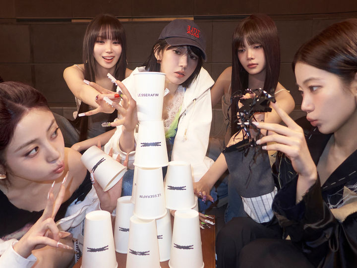 [서울=뉴시스] 르세라핌. (사진 = 쏘스뮤직 제공) 2026.05.24. photo@newsis.com *재판매 및 DB 금지