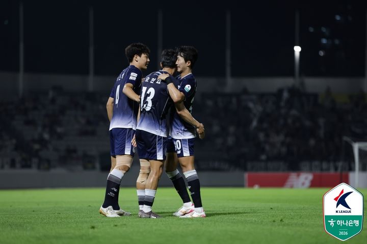 [서울=뉴시스] 프로축구 K리그2 서울이랜드의 박창환. (사진=한국프로축구연맹 제공) 2026.05.24. photo@newsis.com *재판매 및 DB 금지