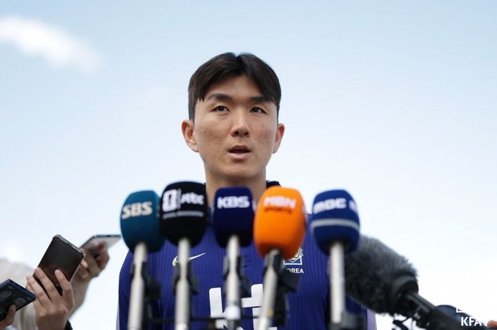 [서울=뉴시스] 축구 국가대표 미드필더 황인범. (사진=대한축구협회 제공) *재판매 및 DB 금지