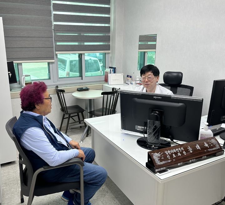 [합천=뉴시스] 합천군, 보건복지부 시니어의사 채용지원 사업 선정 (사진=합천군 제공) 2026. 05. 27. photo@newsis.com *재판매 및 DB 금지