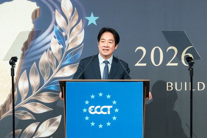 [서울=뉴시스] 라이칭더 대만 총통은 26일 대만 주재 유럽상무협회 ‘2026 유럽의 날 만찬’에서 기념사를 하고 있다.(출처: 대만 총통부) 2026.05.27. *재판매 및 DB 금지