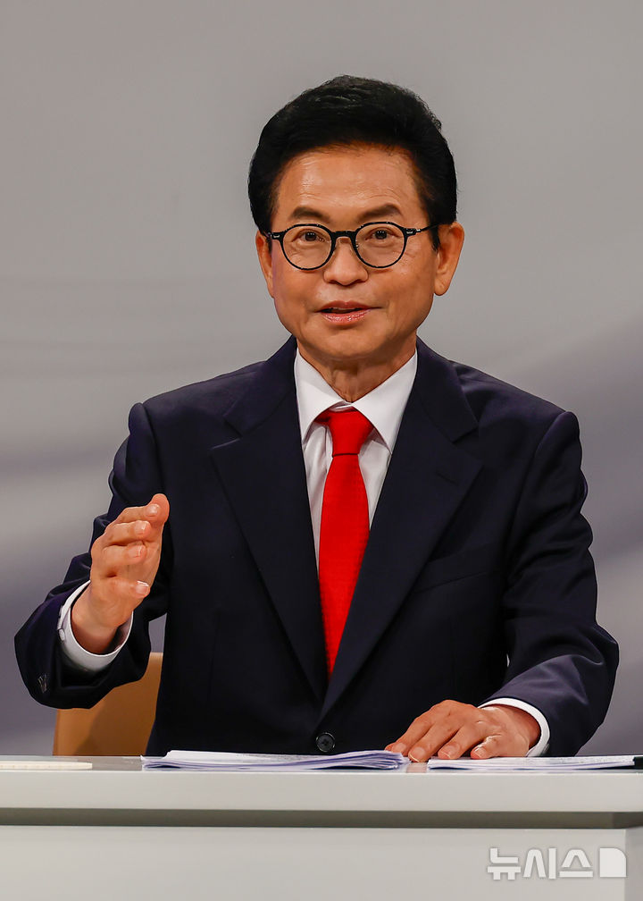 [안동=뉴시스] 이철우 경북도지사. (사진=뉴시스 DB) 2026.05.27. photo@newsis.com
