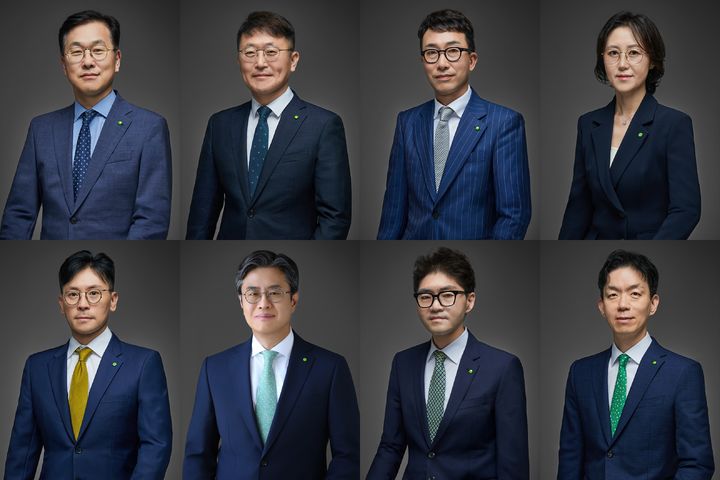 한국 딜로이트 그룹이 28일 신규 경영진을 발표했다. (상단 왼쪽부터) 길기완 총괄대표, 권지원 세일즈&마케팅 대표, 김동환 회계감사 부문 대표, 김지현 세무자문 부문 대표, 남상욱 경영자문 부문 대표, 배재민 컨설팅 부문 대표, 김석기 경영지원 부문 대표(COO) , 황승희 위험관리 부문 대표(CRO). (사진=한국 딜로이트 그룹 제공) photo@newsis.com *재판매 및 DB 금지