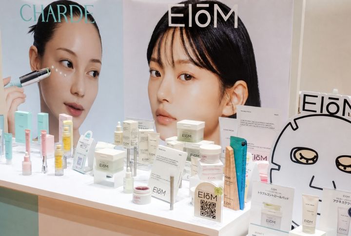 일본 도쿄에서 최근 열린 ‘코스메 랩’에 마련된 뉴셀렉트 ‘이옴’ ‘샤르드’의 팝업형 체험존. (사진=뉴셀렉트) *재판매 및 DB 금지